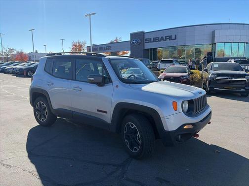 2017 Jeep Renegade Trailhawk