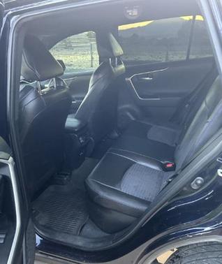 2021 Toyota RAV4 Hybrid SE