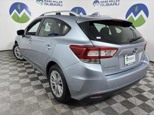2017 Subaru Impreza 2.0i Premium