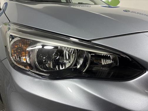 2017 Subaru Impreza 2.0i Premium