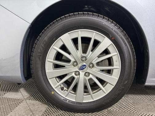 2017 Subaru Impreza 2.0i Premium