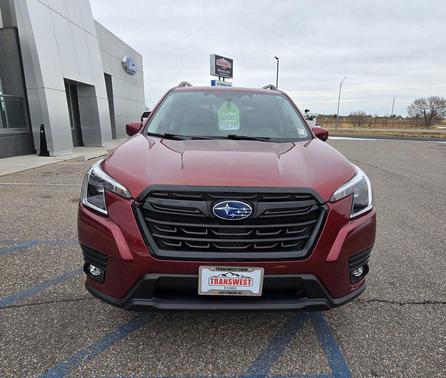 2024 Subaru Forester Premium