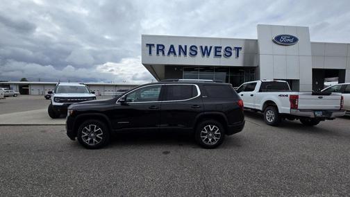 2023 GMC Acadia AWD SLT