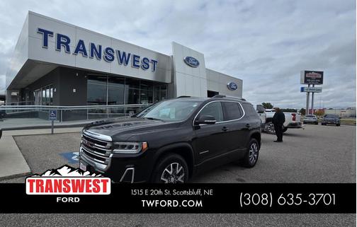 2023 GMC Acadia AWD SLT