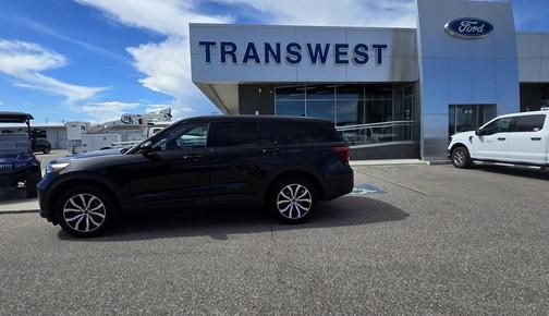 2022 Ford Explorer ST