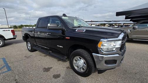 2019 RAM 2500 Big Horn Crew Cab 4x4 6'4' Box