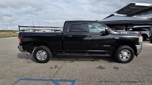 2019 RAM 2500 Big Horn Crew Cab 4x4 6'4' Box