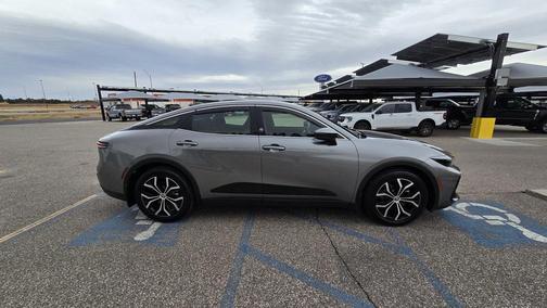 2023 Toyota Crown XLE