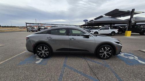 2023 Toyota Crown XLE