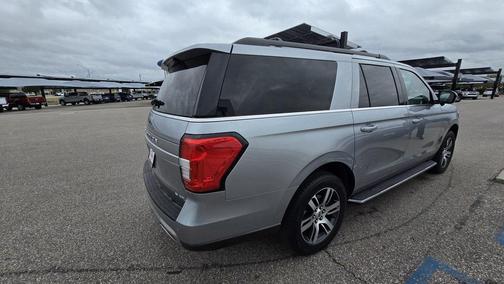 2022 Ford Expedition Max XLT
