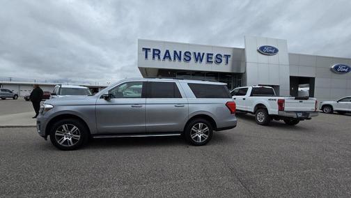 2022 Ford Expedition Max XLT