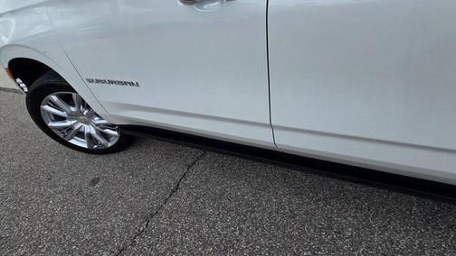 2021 Chevrolet Suburban 4WD High Country