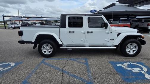 2021 Jeep Gladiator Sport S