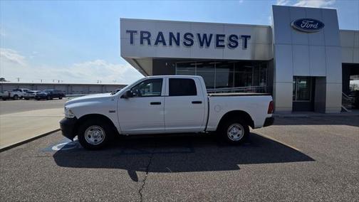 2019 RAM 1500 Classic SSV Crew Cab 4x4 5'7' Box