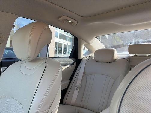 2016 Hyundai Genesis 3.8