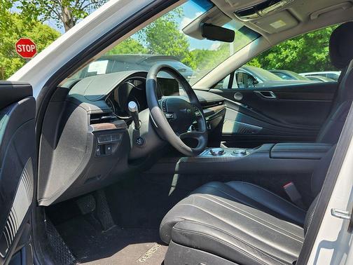 White 2024 Genesis Electrified G80 Advanced