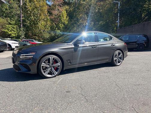 2025 Genesis G70 3.3T RWD Sport Advanced