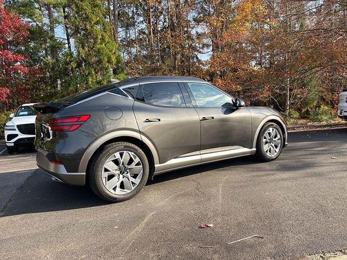 2025 Genesis GV60 Standard RWD