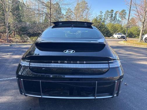 2025 Hyundai IONIQ 6 Limited