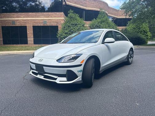 Serenity White 2025 Hyundai IONIQ 6 SE Standard Range
