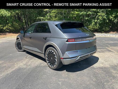 Shooting Star (Matte Gray) 2024 Hyundai IONIQ 5 Limited