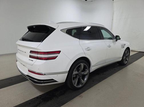 White 2025 Genesis GV80 3.5T