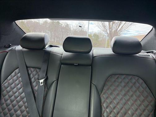 2019 Genesis G70 2.0T Advanced