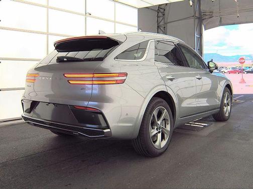 Savile Silver 2026 Genesis GV70 2.5T Advanced