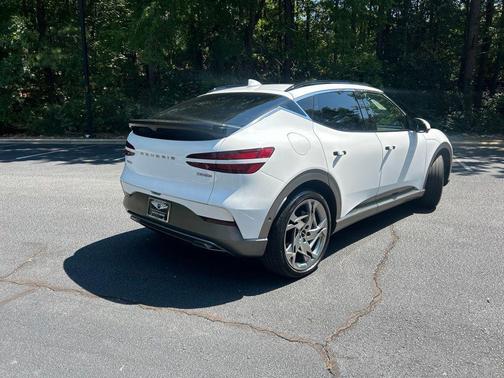 Alta White 2023 Genesis GV60 Performance AWD
