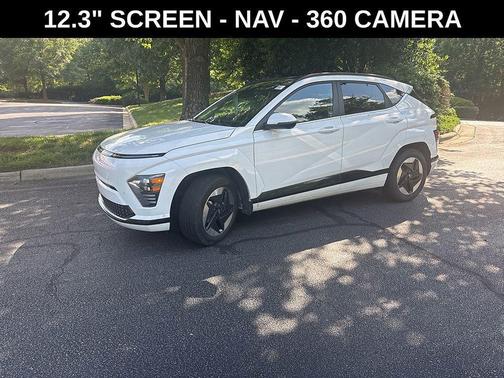 Atlas White 2024 Hyundai KONA EV Limited