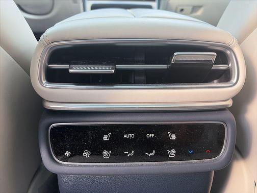 Capri Blue 2025 Genesis GV80 3.5T