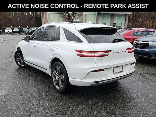 2025 Genesis Electrified GV70 Advanced AWD