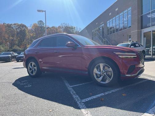 2026 Genesis GV70 2.5T