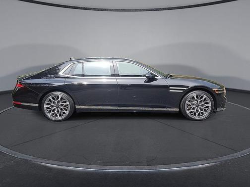 Vik Black 2024 Genesis G90 3.5T e-SC AWD