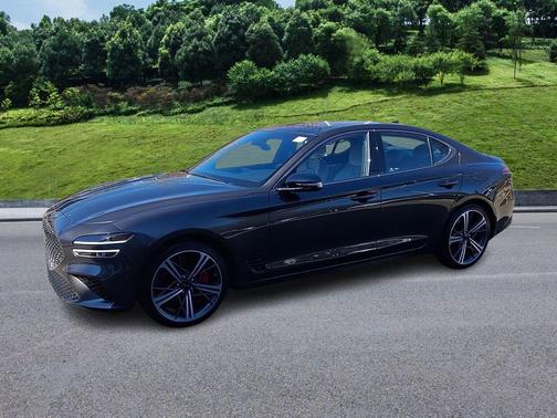 2025 Genesis G70 2.5T RWD