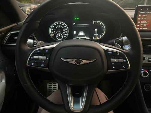 2025 Genesis G70 2.5T RWD