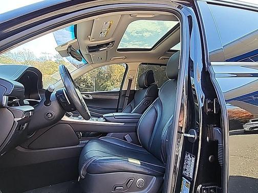 2023 Genesis GV80 2.5T