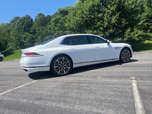 2024 Genesis G90 3.5T e-SC AWD