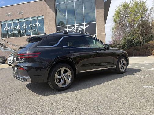 Vik Black 2026 Genesis GV70 2.5T Select