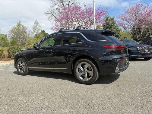 Vik Black 2026 Genesis GV70 2.5T Select