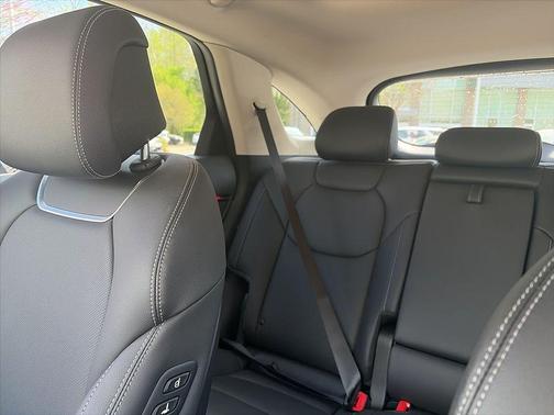 Vik Black 2026 Genesis GV70 2.5T Select