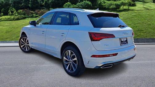 2024 Audi Q5 45 S line Premium Plus