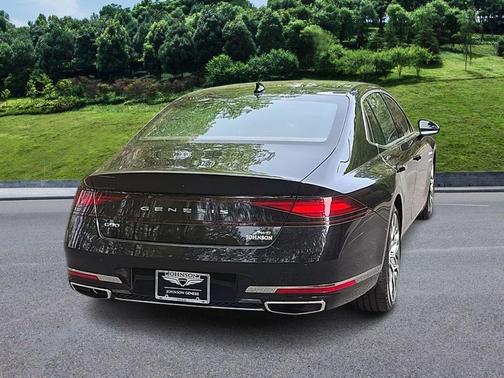Vik Black 2024 Genesis G90 3.5T e-SC AWD