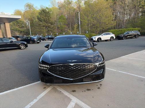 Maui Black 2025 Genesis G90 3.5T e-SC AWD