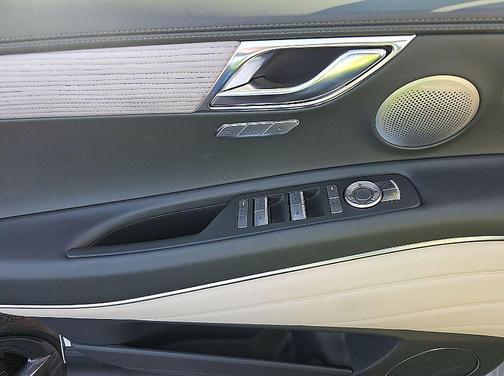 Alta White 2026 Genesis GV80 3.5T