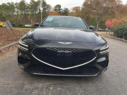 2023 Genesis G70 2.0T RWD