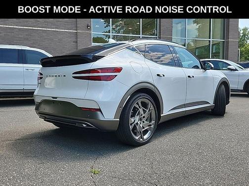 Uyuni White 2023 Genesis GV60 Performance AWD
