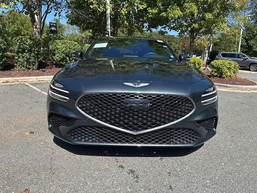 2023 Genesis G70 2.0T RWD