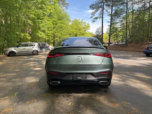 Verde Silver Metallic 2025 Mercedes-Benz GLC 300 4MATIC Coupe