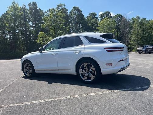 2025 Genesis Electrified GV70 Advanced AWD